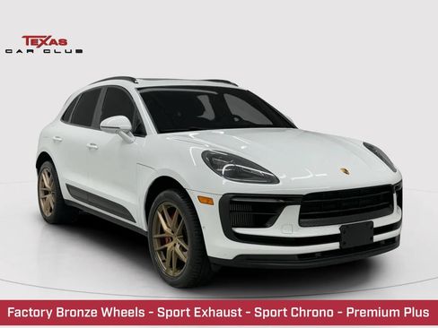 Used 2022 Porsche Macan S w/ Premium Package Plus AWD/4WD image 1