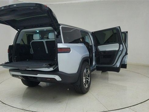 Used 2023 Rivian R1S Launch Edition image 75