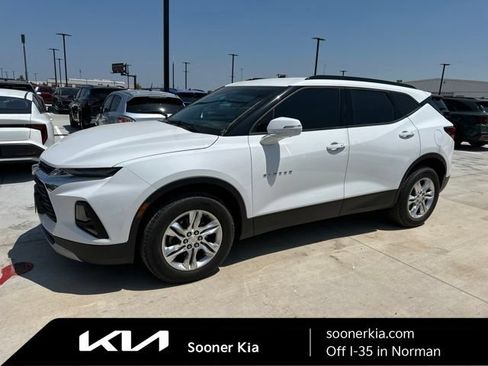 Used 2020 Chevrolet Blazer LT w/ Sound & Technology Package FWD image 1