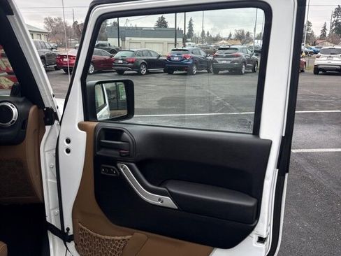 Used 2012 Jeep Wrangler Unlimited Sahara w/ Dual Top Group image 17