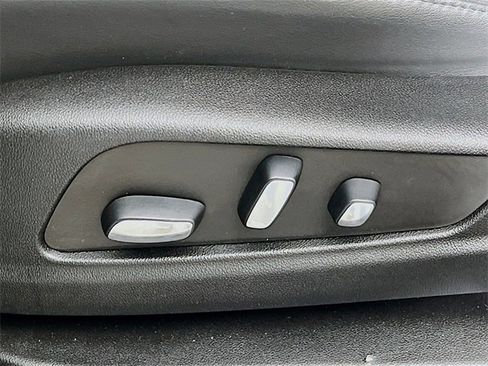 Used 2024 Cadillac XT6 Premium Luxury w/ LPO, Floor Liner Package image 11