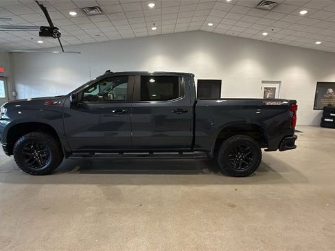 Used 2020 Chevrolet Silverado 1500 LT Trail Boss image 4