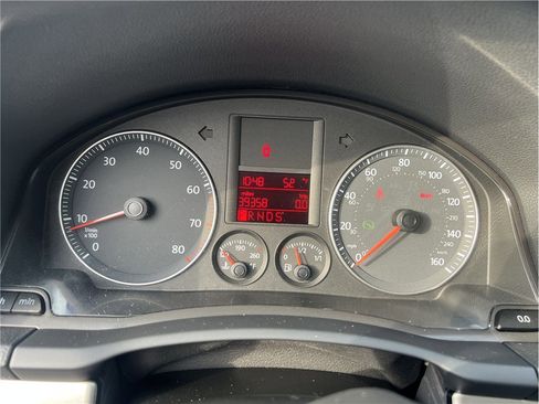 Used 2009 Volkswagen Rabbit S image 16