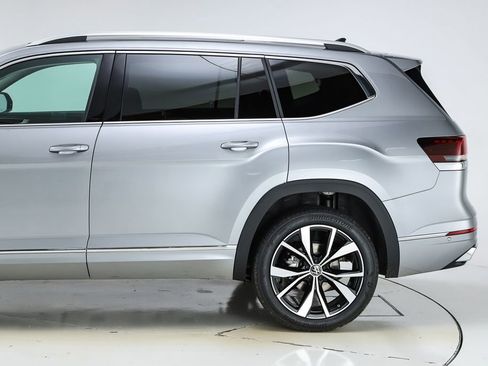 New 2026 Volkswagen Atlas SEL Premium R-Line image 4