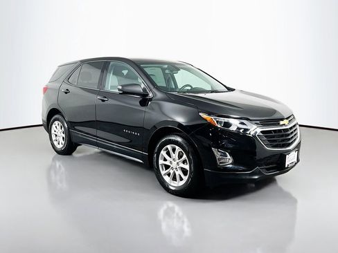 Used 2018 Chevrolet Equinox LS FWD image 3