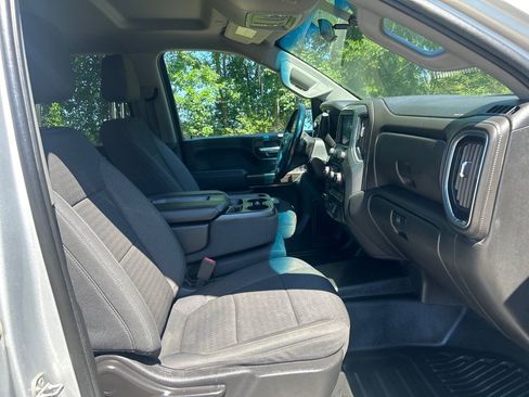 Used 2020 Chevrolet Silverado 2500 LT w/ Convenience Package AWD/4WD image 19