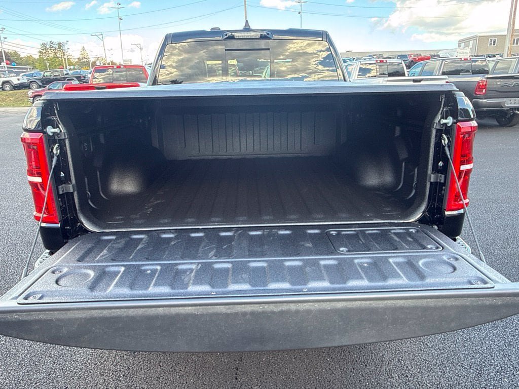 New 2027 RAM 1500 Limited AWD/4WD image 25