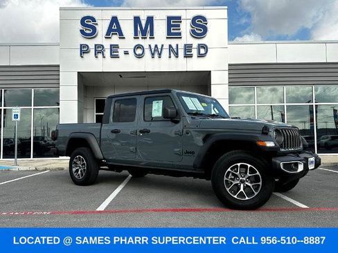 Used 2025 Jeep Gladiator Sport AWD/4WD image 1