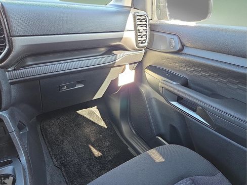 New 2025 Ford Ranger XLT w/ Black Appearance Package image 12