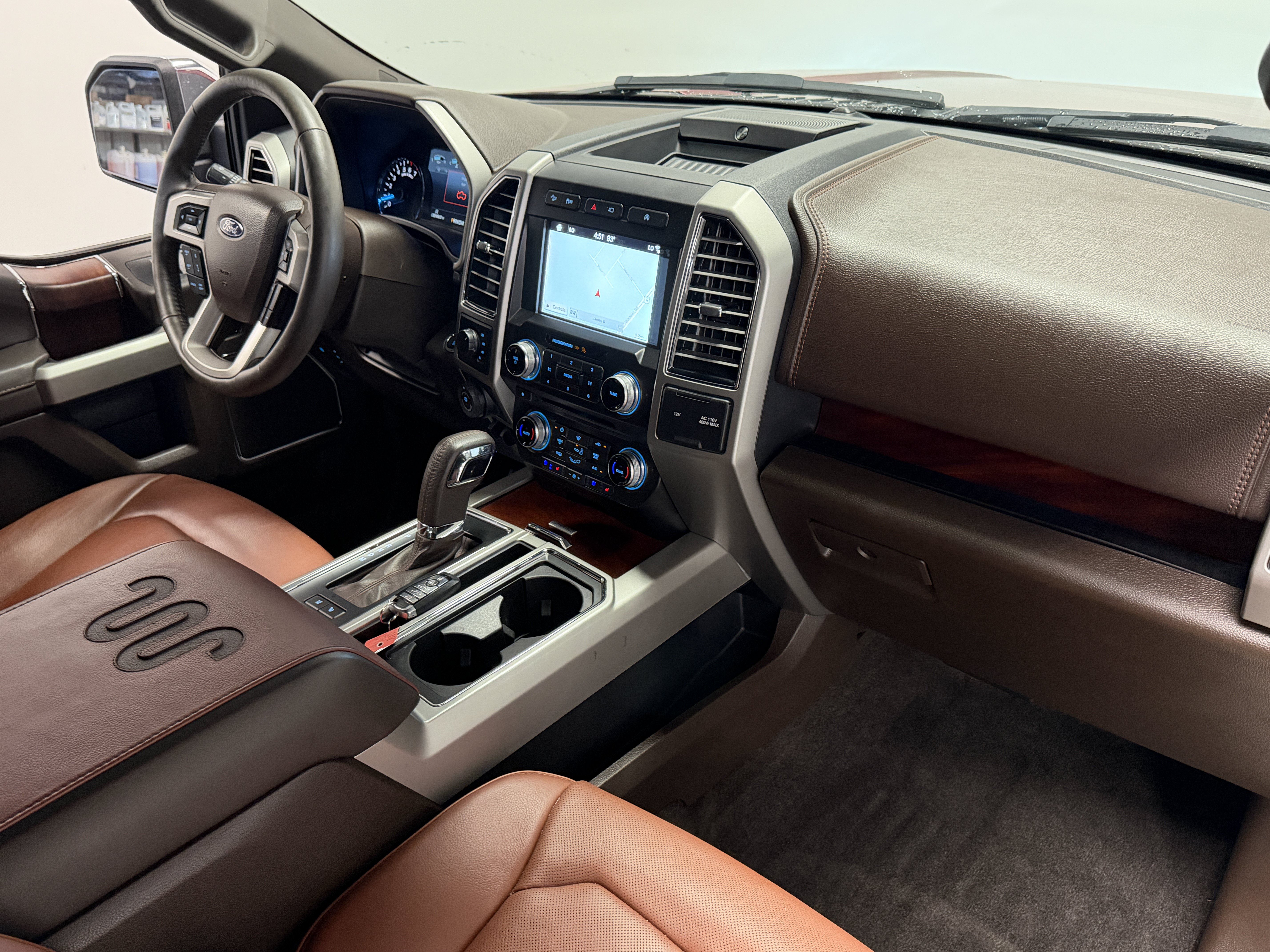 Used 2018 Ford F150 King Ranch w/ Equipment Group 601A Luxury AWD/4WD image 23