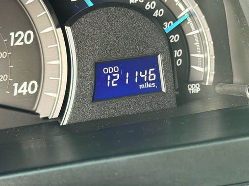 Used 2014 Toyota Camry XLE FWD image 18