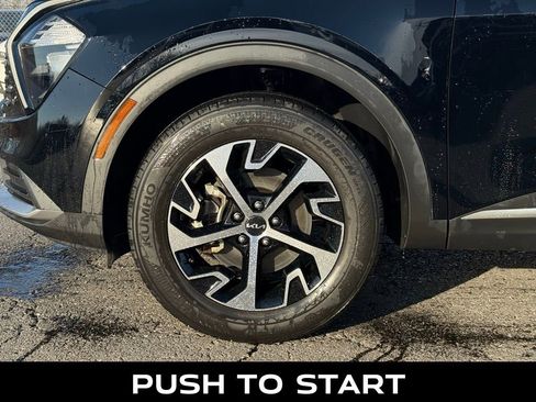 Certified 2023 Kia Sportage EX image 5