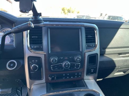 Used 2017 RAM 2500 Laramie w/ Sport Appearance Group image 9