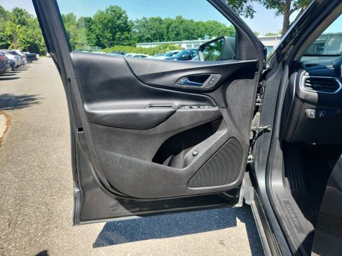 Used 2019 Chevrolet Equinox LT FWD image 18