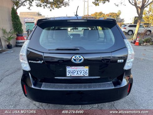 Used 2012 Toyota Prius V Three image 6