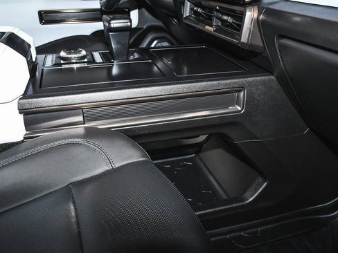 Used 2024 GMC Hummer EV 3X image 65