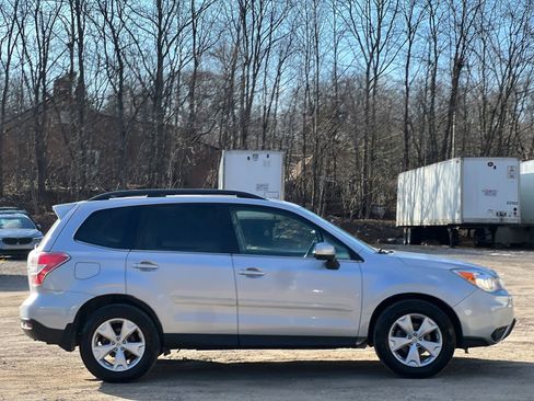 Used 2015 Subaru Forester 2.5i Limited AWD/4WD image 7
