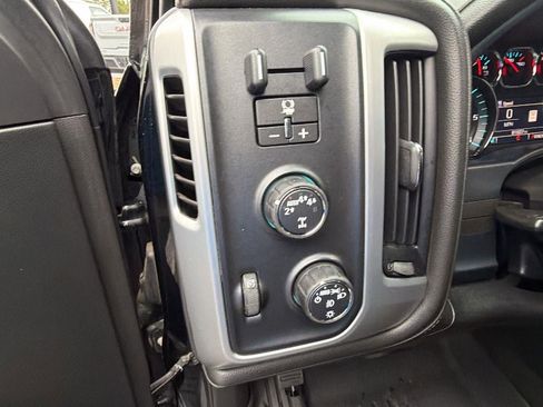 Used 2018 GMC Sierra 1500 SLT AWD/4WD image 22