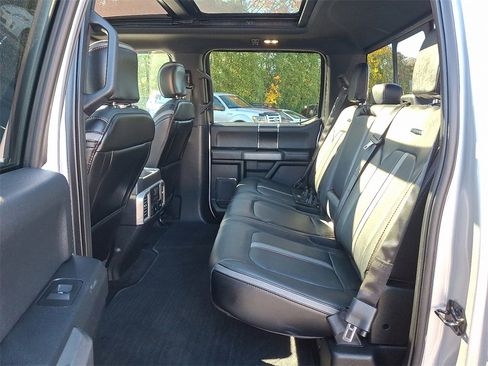 Certified 2018 Ford F150 Platinum w/ Equipment Group 701A Luxury image 10