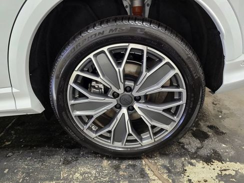 New 2026 Audi Q5 Premium Plus AWD/4WD image 11
