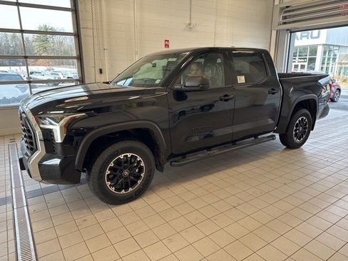 New 2026 Toyota Tundra SR5 image 2