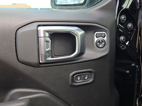 New 2025 Jeep Wrangler Sport S image 25