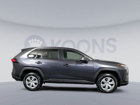 Used 2023 Toyota RAV4 LE AWD/4WD image 12