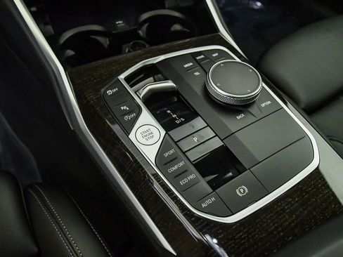 Certified 2023 BMW 330i Sedan w/ Driving Assistance Package image 20