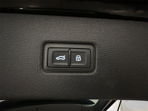 Used 2021 Audi Q7 3.0T Prestige image 27