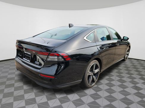 Certified 2024 Honda Accord Sport image 4