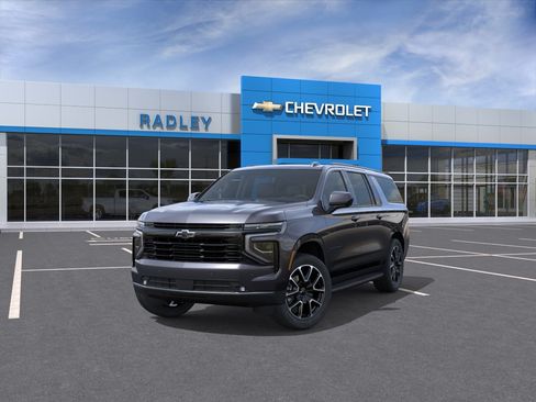New 2026 Chevrolet Suburban RST w/ Sun And Tow Package AWD/4WD image 8