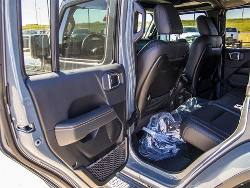 New 2026 Jeep Wrangler Sahara image 29