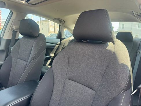 Used 2023 Honda Accord EX image 38