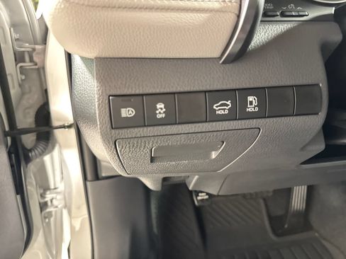 Used 2022 Toyota Camry LE FWD image 17