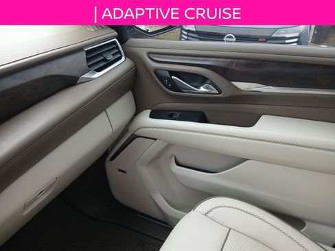 Used 2021 GMC Yukon Denali w/ LPO, Illumination Package image 14