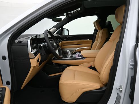 New 2026 Cadillac Escalade IQ Luxury 2 image 11