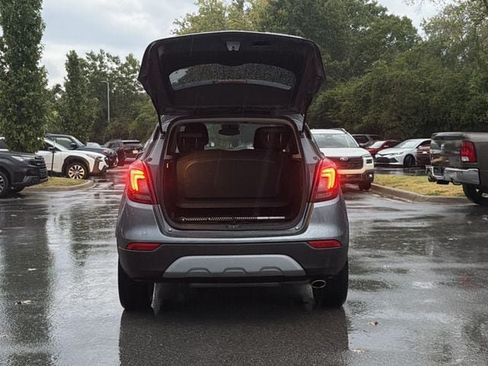 Used 2020 Buick Encore Preferred w/ Safety Package FWD image 11