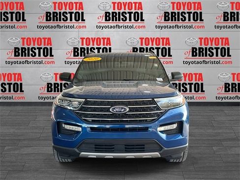 Used 2020 Ford Explorer XLT w/ Equipment Group 202A image 9
