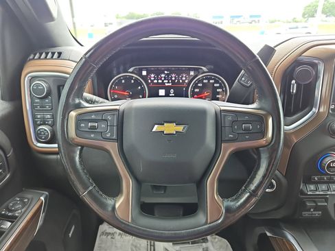 Used 2021 Chevrolet Silverado 3500 High Country AWD/4WD image 13