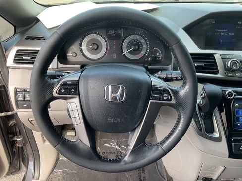 Used 2016 Honda Odyssey EX-L image 17