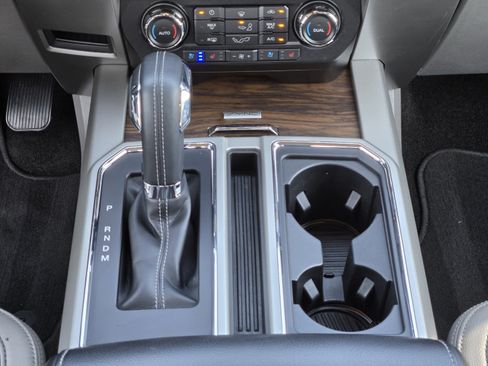 Used 2018 Ford F150 Lariat RWD image 16