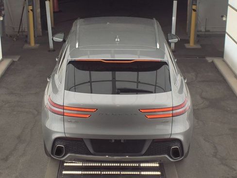 Used 2025 Genesis GV70 2.5T image 4