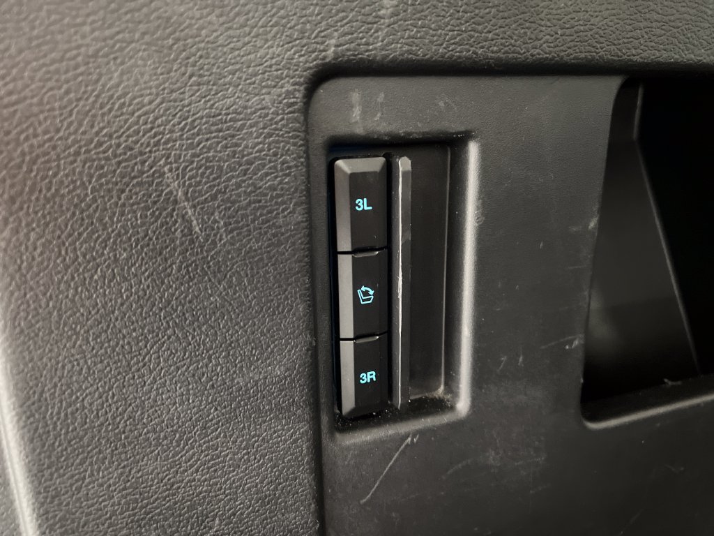 Used 2024 Ford Expedition XLT RWD image 49