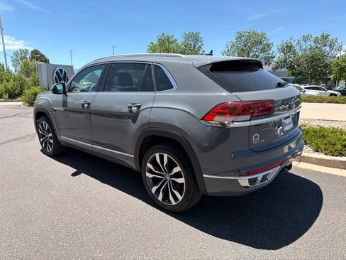 Used 2023 Volkswagen Atlas Cross Sport SEL Premium R-Line AWD/4WD image 4