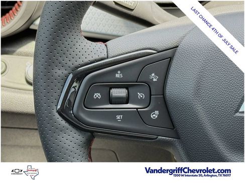 New 2026 Chevrolet Trax RS w/ Sunroof Package FWD image 13