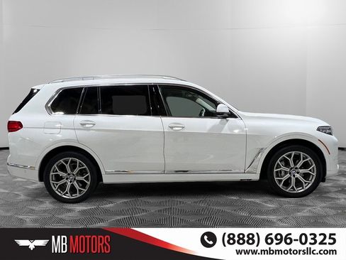 Used 2022 BMW X7 xDrive40i image 2