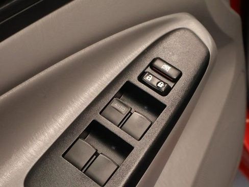 Used 2015 Toyota Tacoma PreRunner image 10