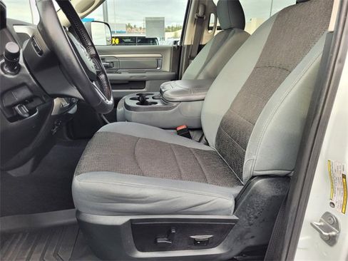 Used 2018 RAM 2500 Big Horn image 16