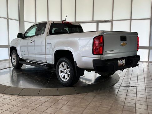 Used 2016 Chevrolet Colorado LT w/ LT Convenience Package RWD image 5