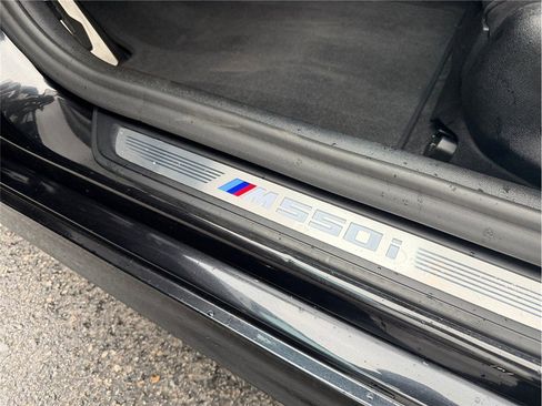 Used 2020 BMW M550i xDrive w/ Dynamic Handling Package image 28